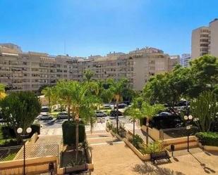 Vista exterior de Apartament en venda en Torremolinos amb Aire condicionat i Terrassa