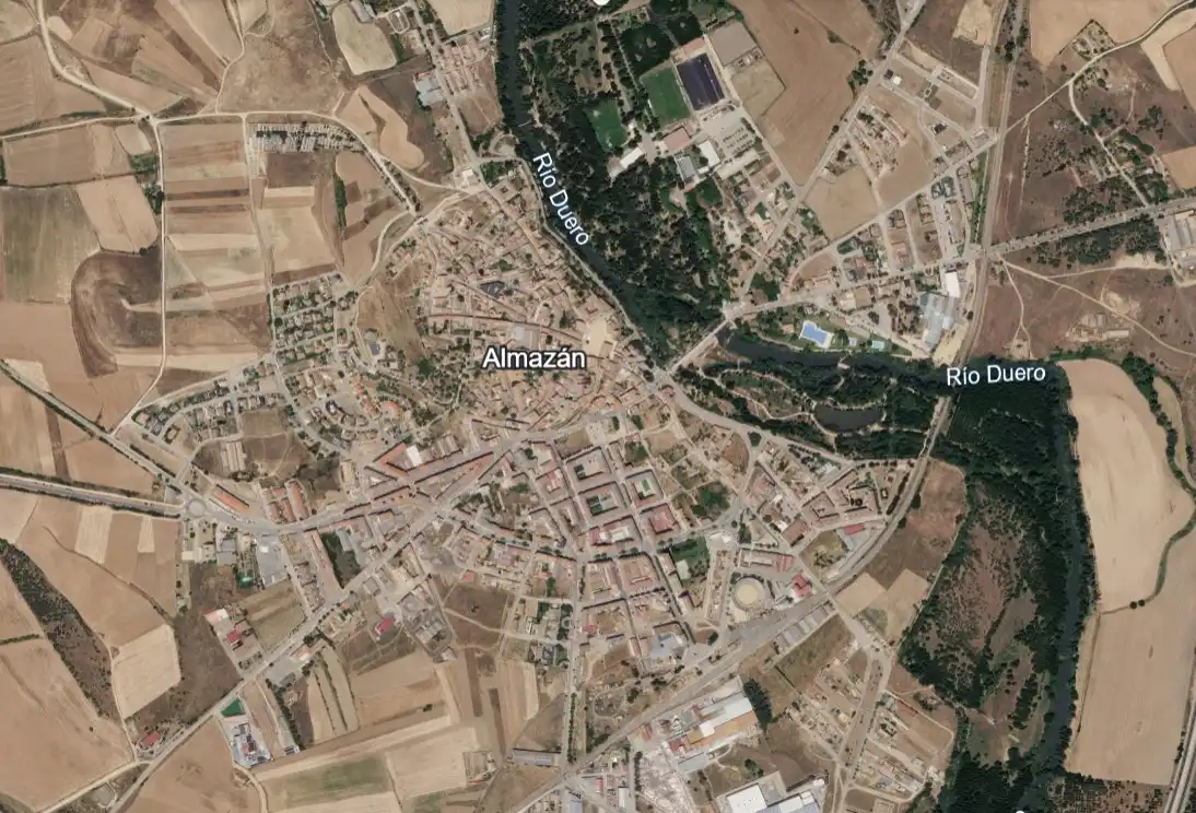 Pis en venda en Almazán, Soria