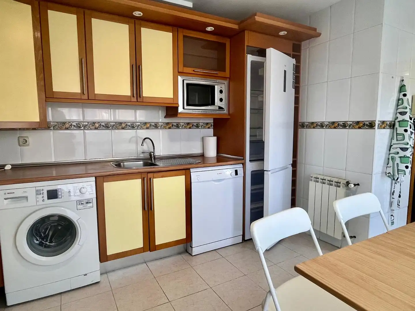 Kitchen of Houses for share in Villanueva de la Cañada  with Air Conditioner, Heating and Private garden