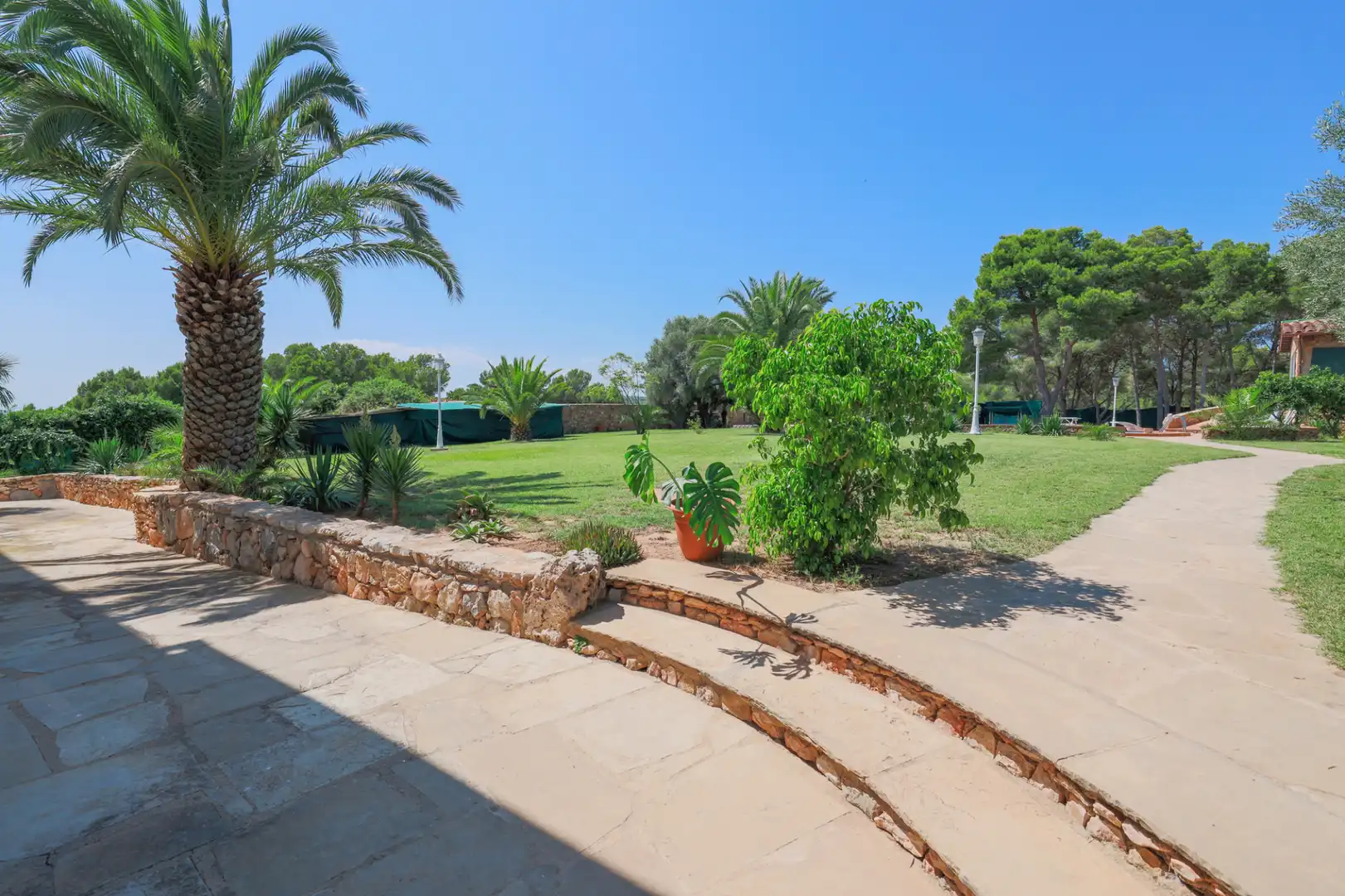Garden of Houses for sale in El Vendrell  with Private garden, Terrace and Swimming Pool