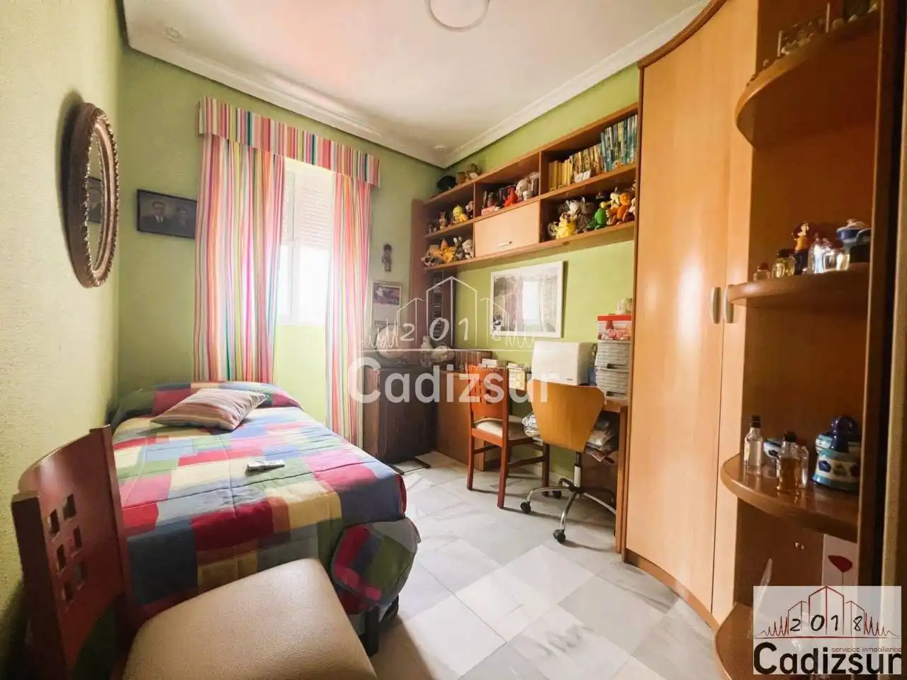 Habitación de Piso en venta en Cádiz con Balcón