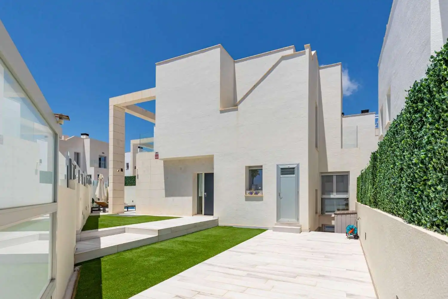 Vista exterior de Casa o xalet en venda en Orihuela Costa