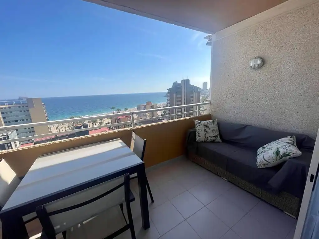 Terrasse von Wohnungen zur Miete in Benidorm mit Klimaanlage, Möbliert und Gemeinschaftspool