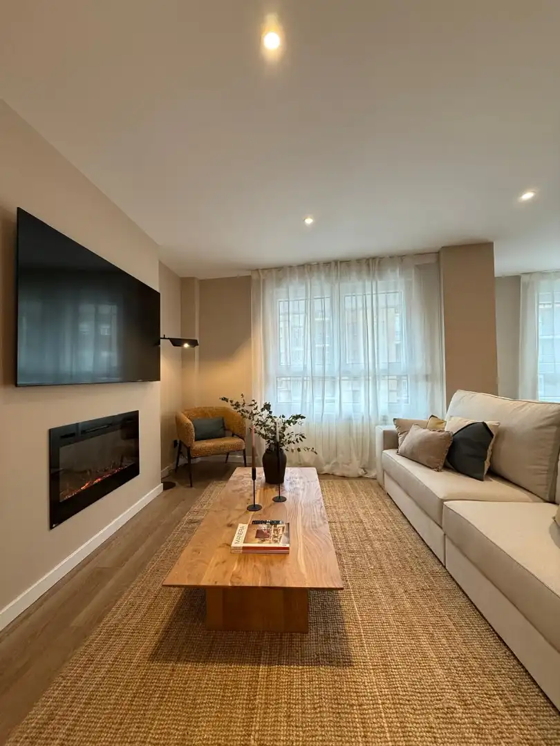 Living room of Flat for rent in Salamanca  with Heating, Parquet flooring and Terrace