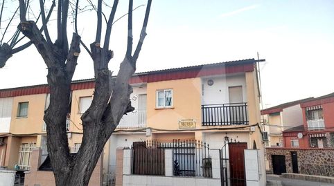 CHALET ADOSADO EN VENTA EN BARRIADA ANTONIO DOMÍNGUEZCERRO DE REYES
