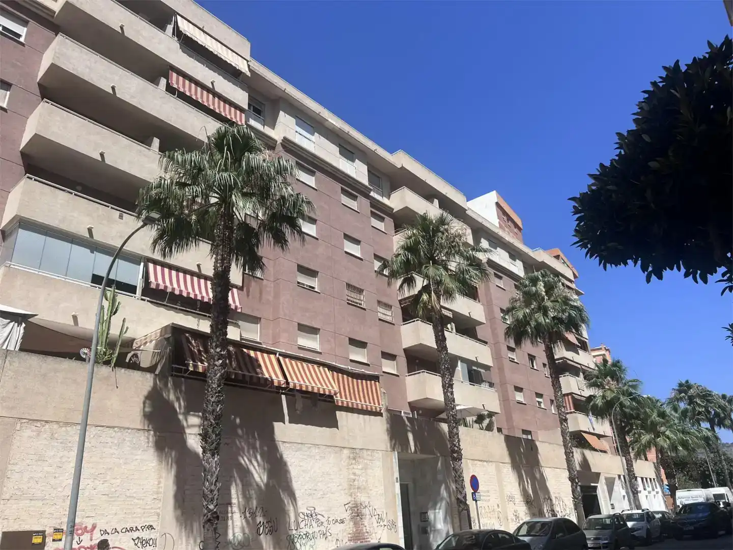Vista exterior de Garaje de alquiler en Torremolinos