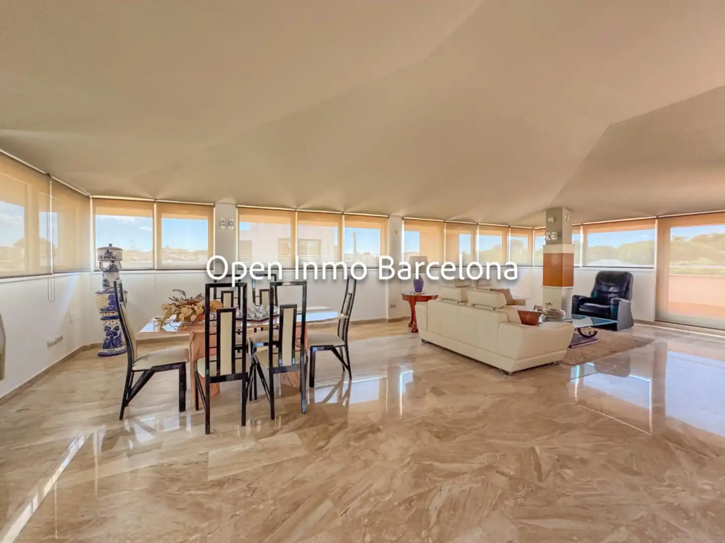 Living room of Houses for sale in Castelldefels  with Air Conditioner, Heating and Private garden