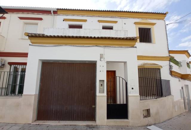 Casa adosada en Venta en Calle Cordoba en Aguadulce (Sevilla)