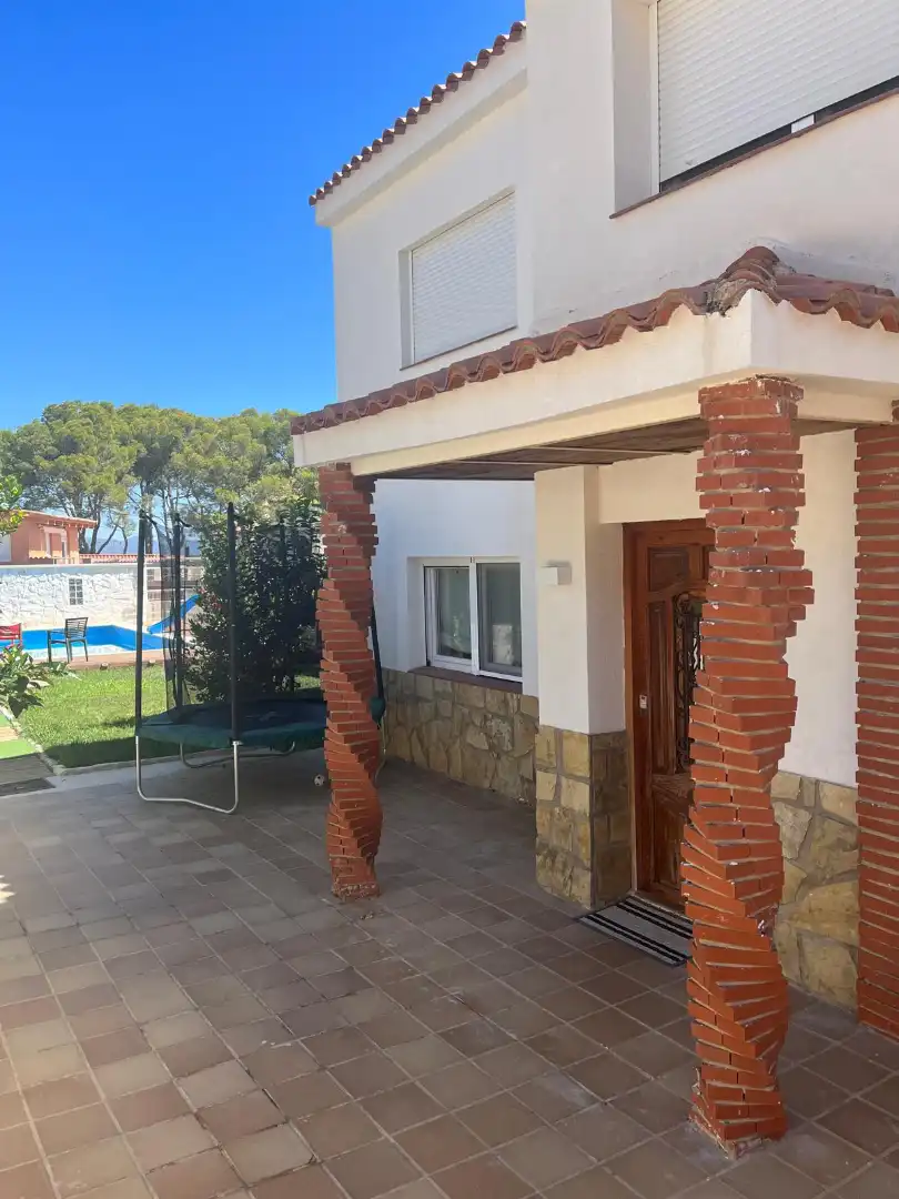 Vista exterior de Casa o chalet en venta en Manises con Aire acondicionado, Jardín privado y Terraza