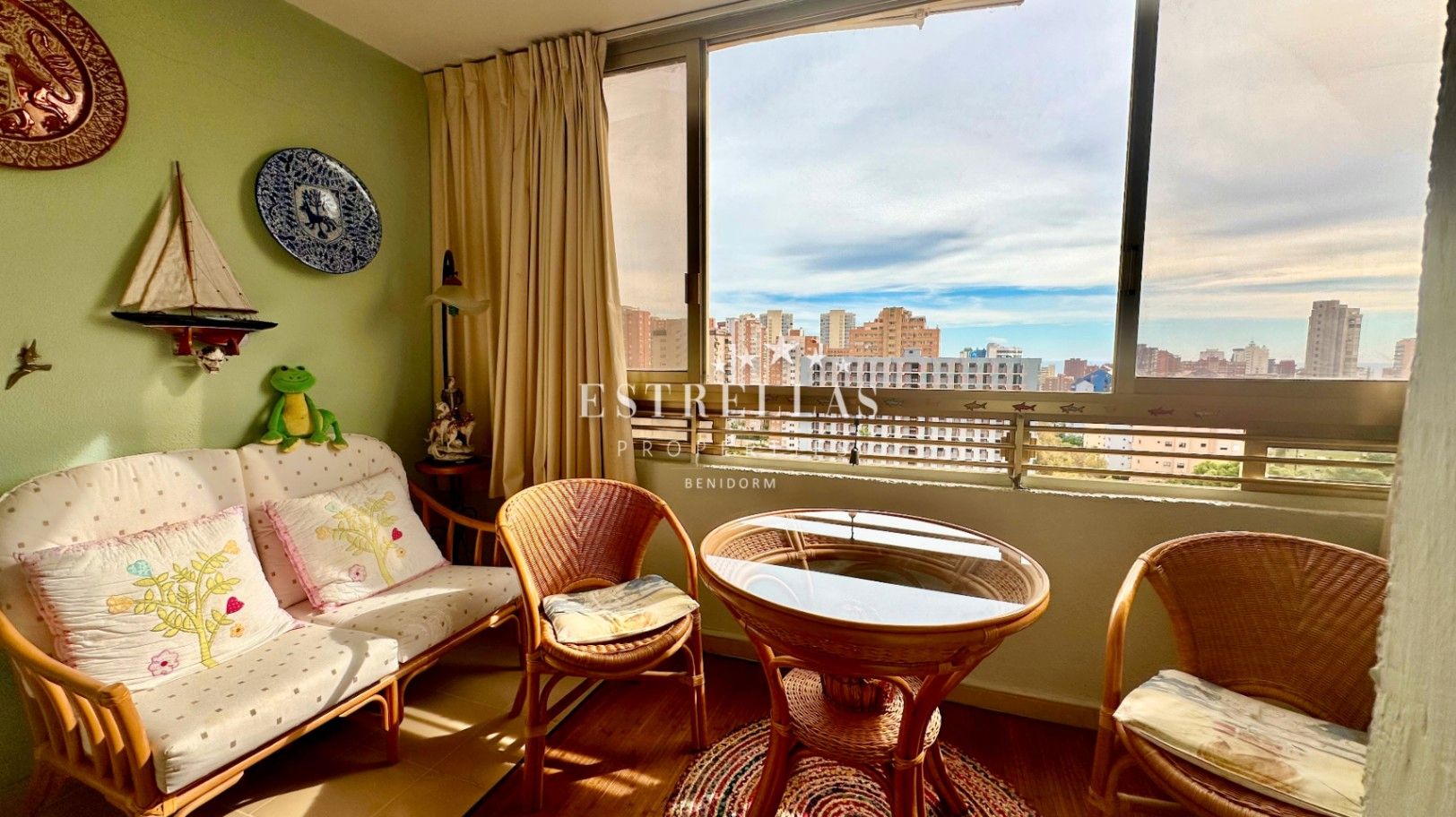 Bedroom of Apartments for sale in Benidorm  with Heating, Terrace and Swimming Pool