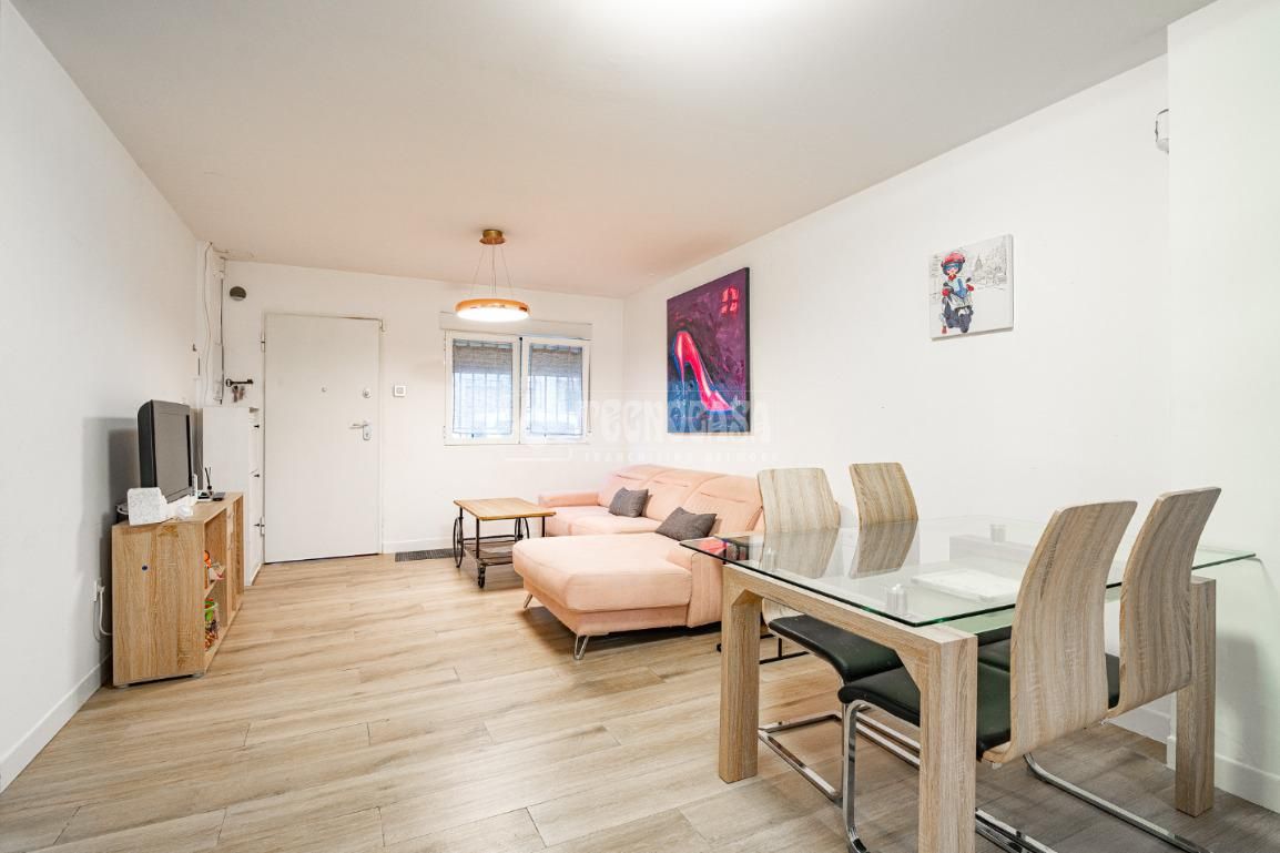 Sala de estar de Casa adosada en venta en Peligros