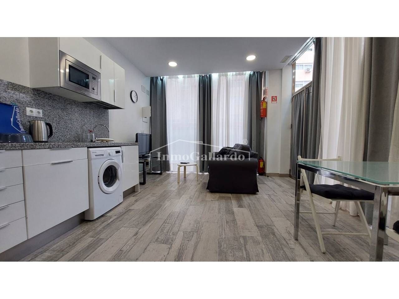 Exterior view of Study for sale in Málaga Capital  with Air Conditioner and Furnished