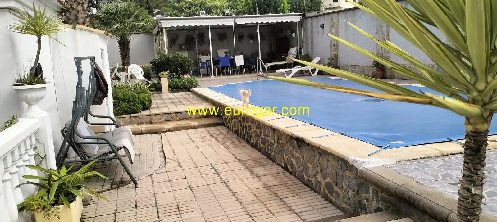 Piscina de Casa o xalet en venda en Chiva amb Aire condicionat, Jardí privat i Terrassa