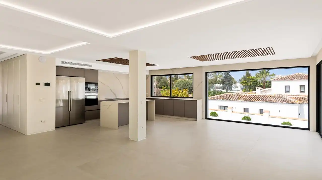 Casa con terraza en venta en San Pedro de Alcántara, imagen 5
