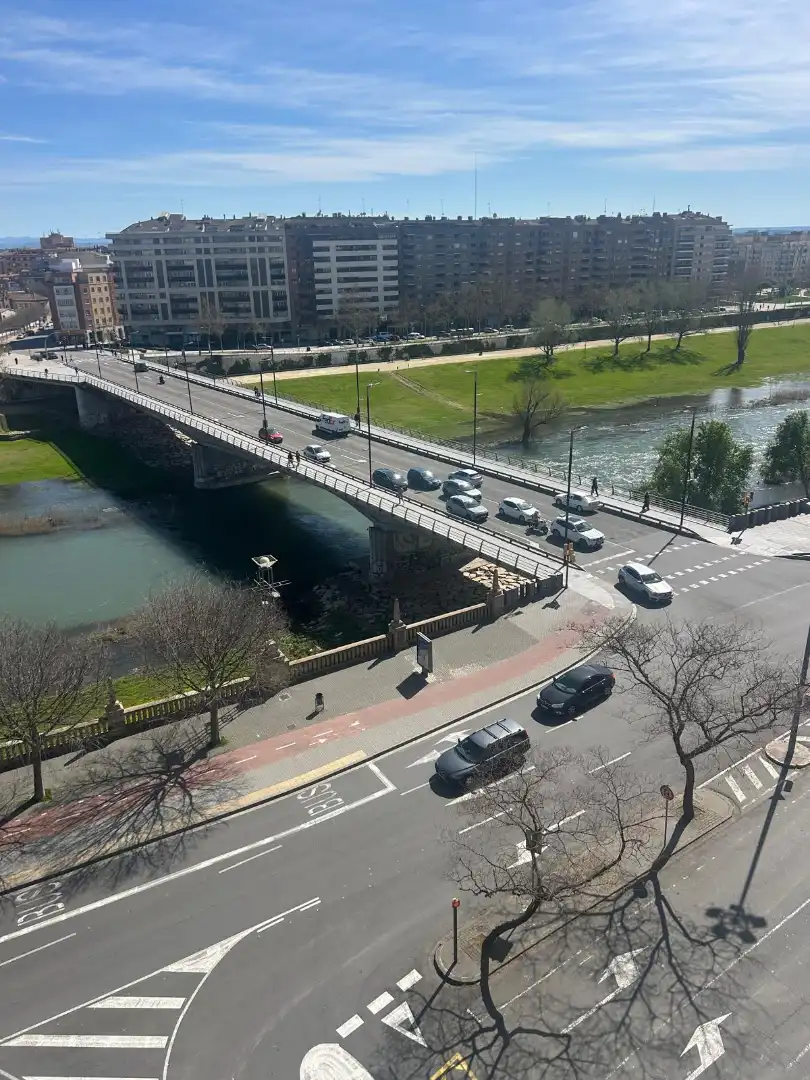 Vista exterior de Piso en venta en Lleida con Calefacción, Parquet y Amueblado