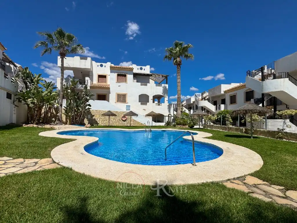 Piscina de Apartamento en venta en Cuevas del Almanzora con Aire acondicionado, Jardín privado y Terraza