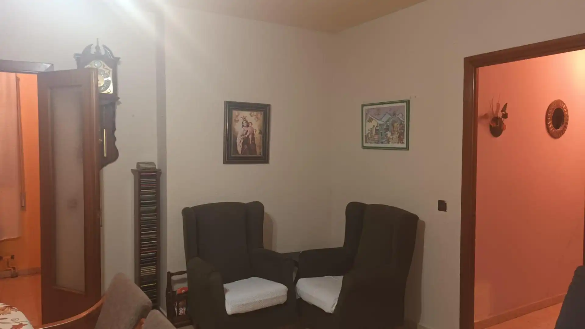 Sala d'estar de Pis en venda en Aguaviva amb Calefacció, Moblat i Balcó