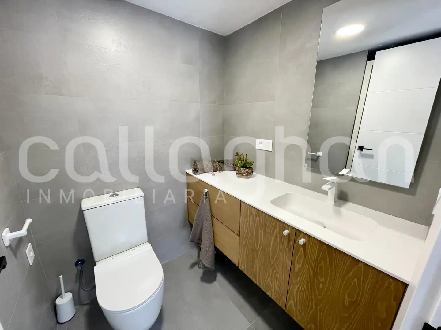 Badezimmer von Loft zur Miete in Valencia mit Klimaanlage, Heizung und Abstellraum