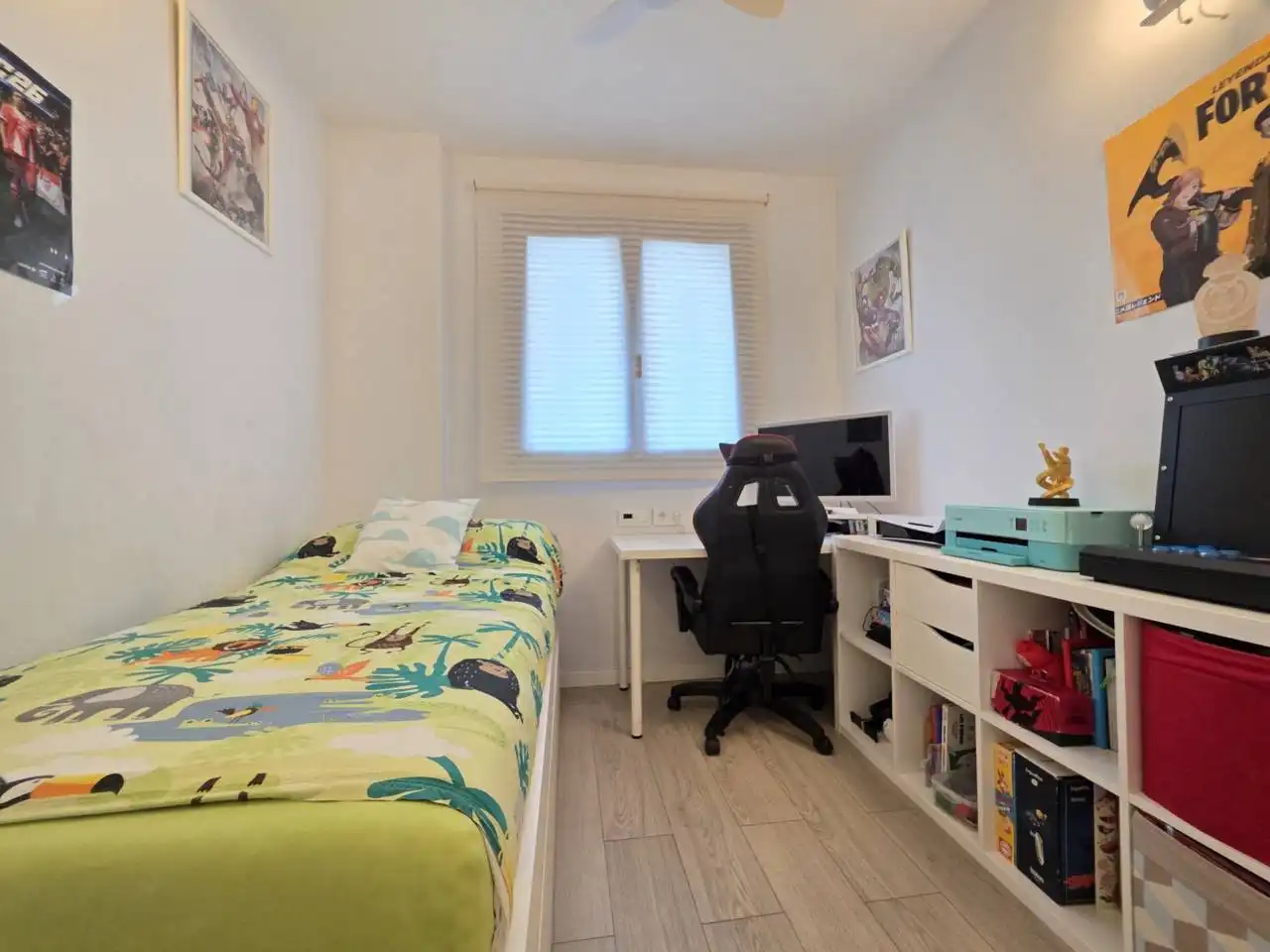 Habitación de Piso en venta en Sant Just Desvern con Aire acondicionado, Calefacción y Terraza