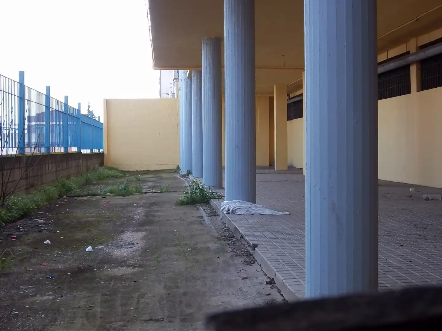 Außenansicht von Geschaftsraum zum Verkauf in Tomares