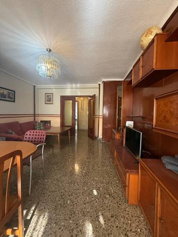 Piso en Venta en Calle Ejército en Parque Sur