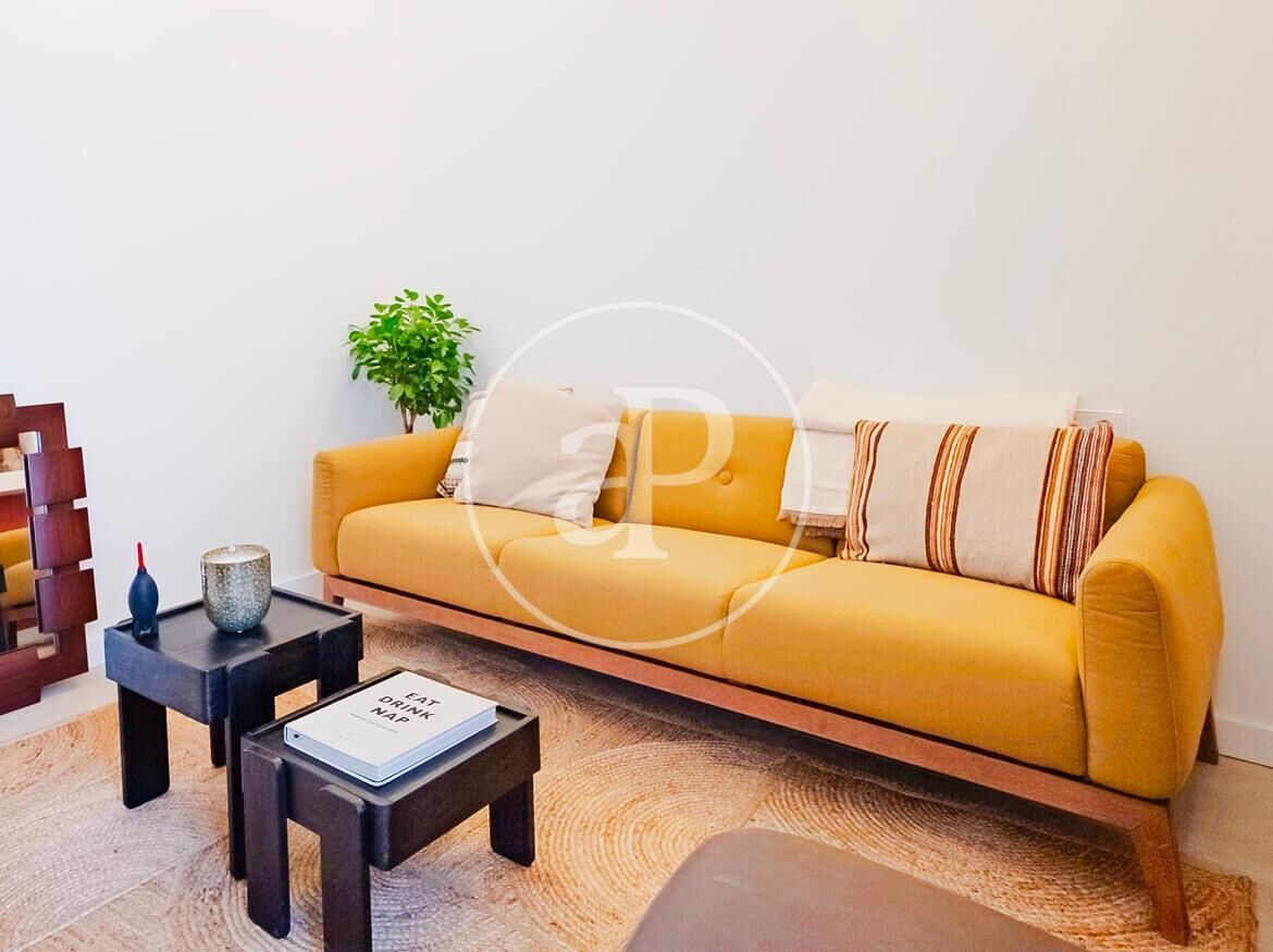 Living room of Flat for sale in  Valencia Capital  with Air Conditioner, Heating and Terrace