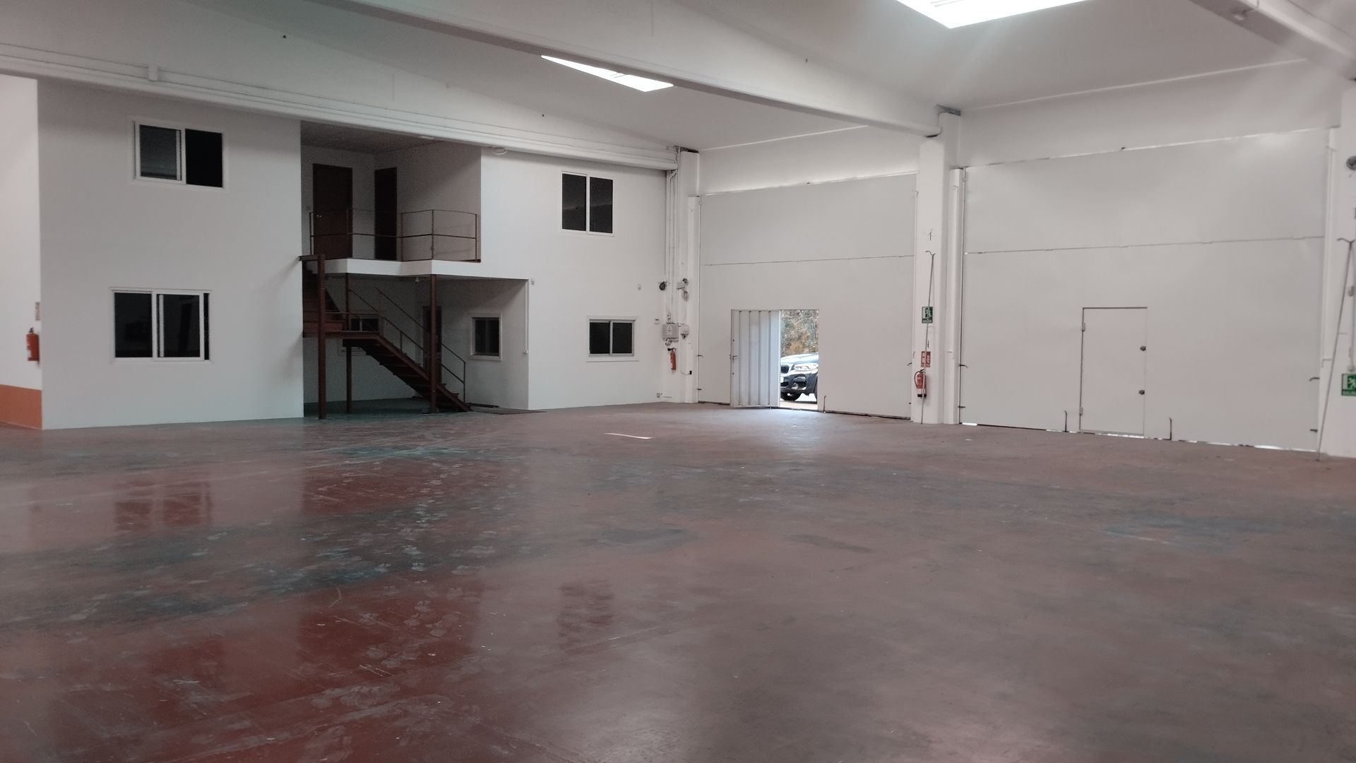 Nau industrial de lloguer en Vigo 