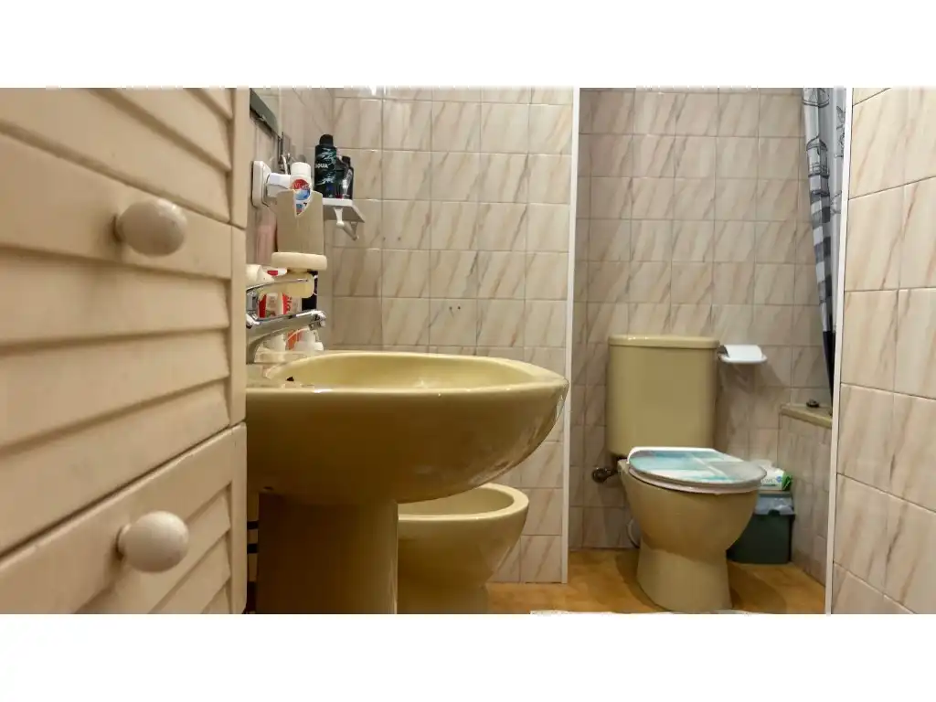 Baño de Dúplex en venta en Manlleu con Horno y Balcón