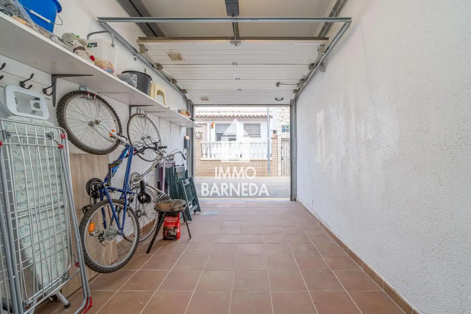 Parking de Casa o chalet en venta en Empuriabrava con Aire acondicionado, Calefacción y Terraza