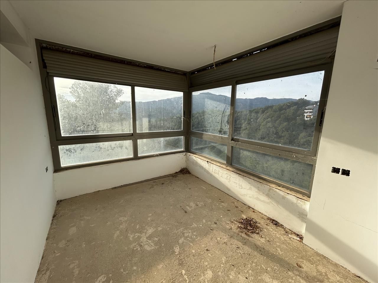 Terrace of Single-family semi-detached for sale in Castellar del Vallès