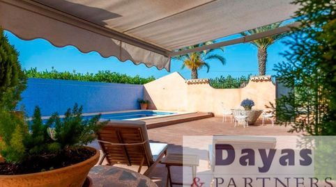 Casa Pueblo en venta en Orihuela, 3 dormitorios.