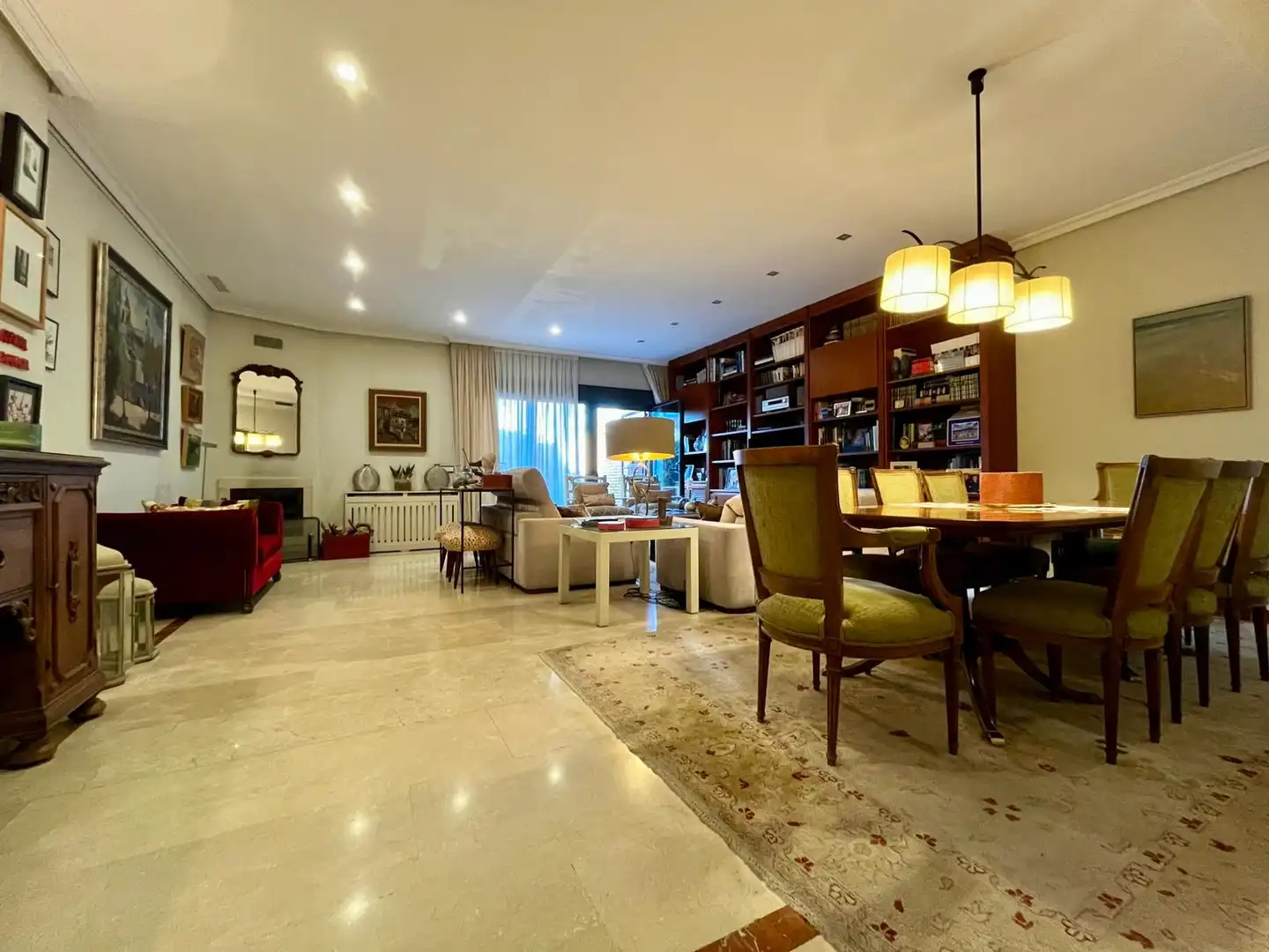 Sala de estar de Casa adosada en venta en Madrid con Aire acondicionado, Calefacción y Jardín privado