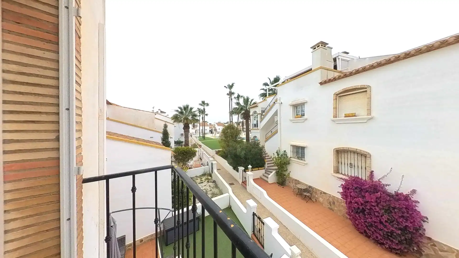 Vista exterior de Pis en venda en Orihuela Costa