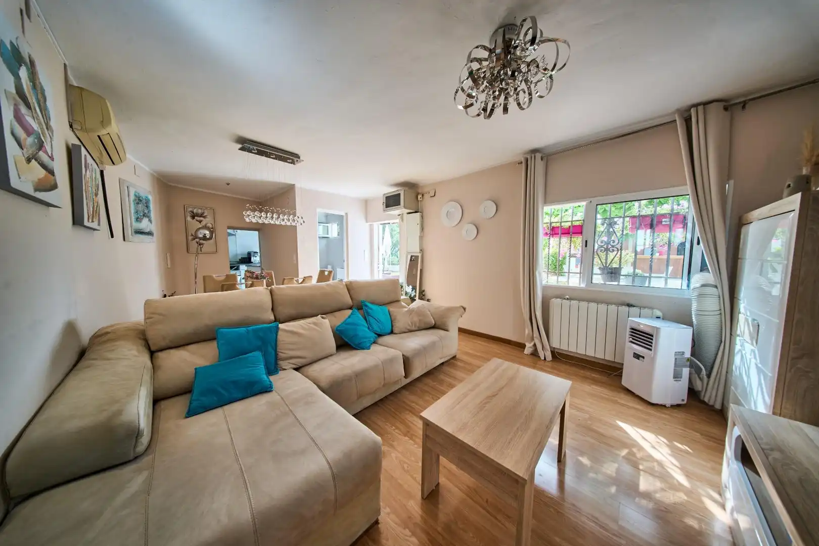 Sala de estar de Finca rústica en venta en Villa de Otura con Jardín privado, Terraza y Piscina
