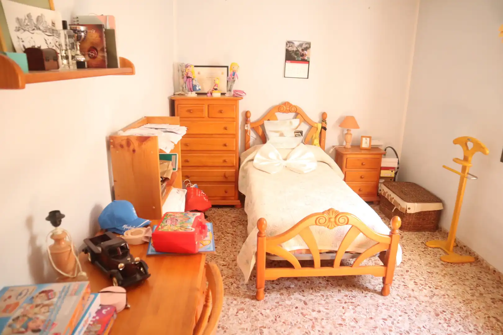 Dormitori de Casa o xalet en venda en Cerdanyola del Vallès amb Calefacció, Terrassa i Traster
