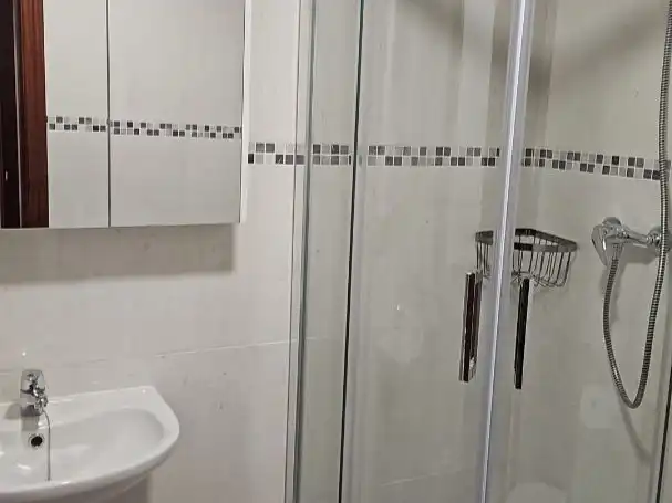 Bany de Pis de lloguer en Valencia de Don Juan, León