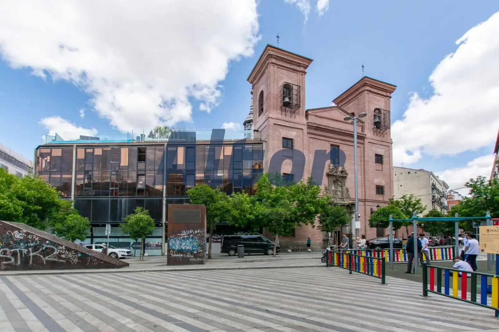 Wohnung zur Miete in DE LA MADERA, Universidad - Malasaña