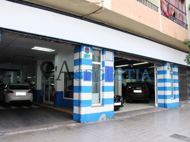 Local comercial en venda a Sur
