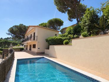 Villa con balcone in vendita a Carrer del Mestral