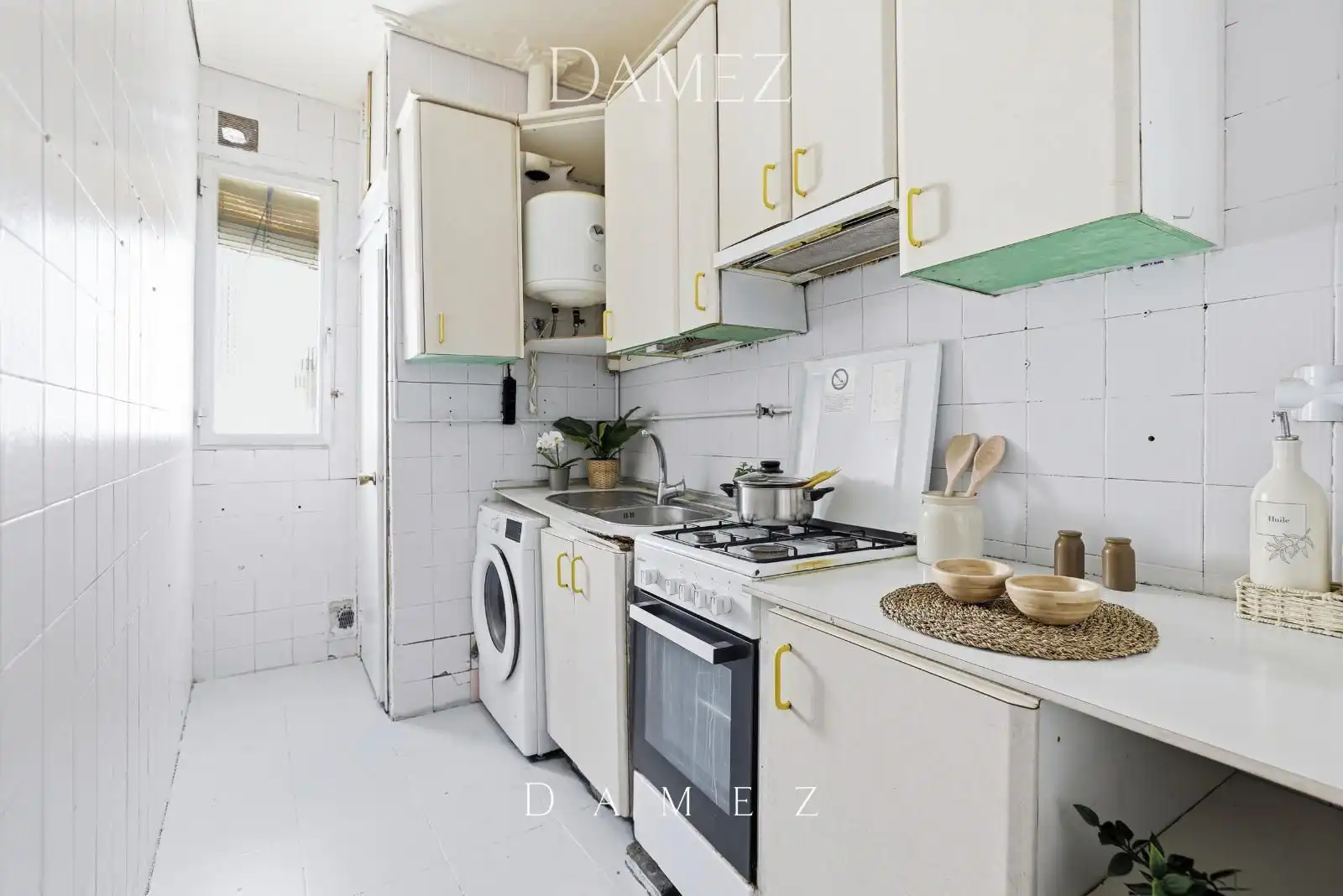 Cocina de Piso en venta en Madrid con Terraza y Alarma
