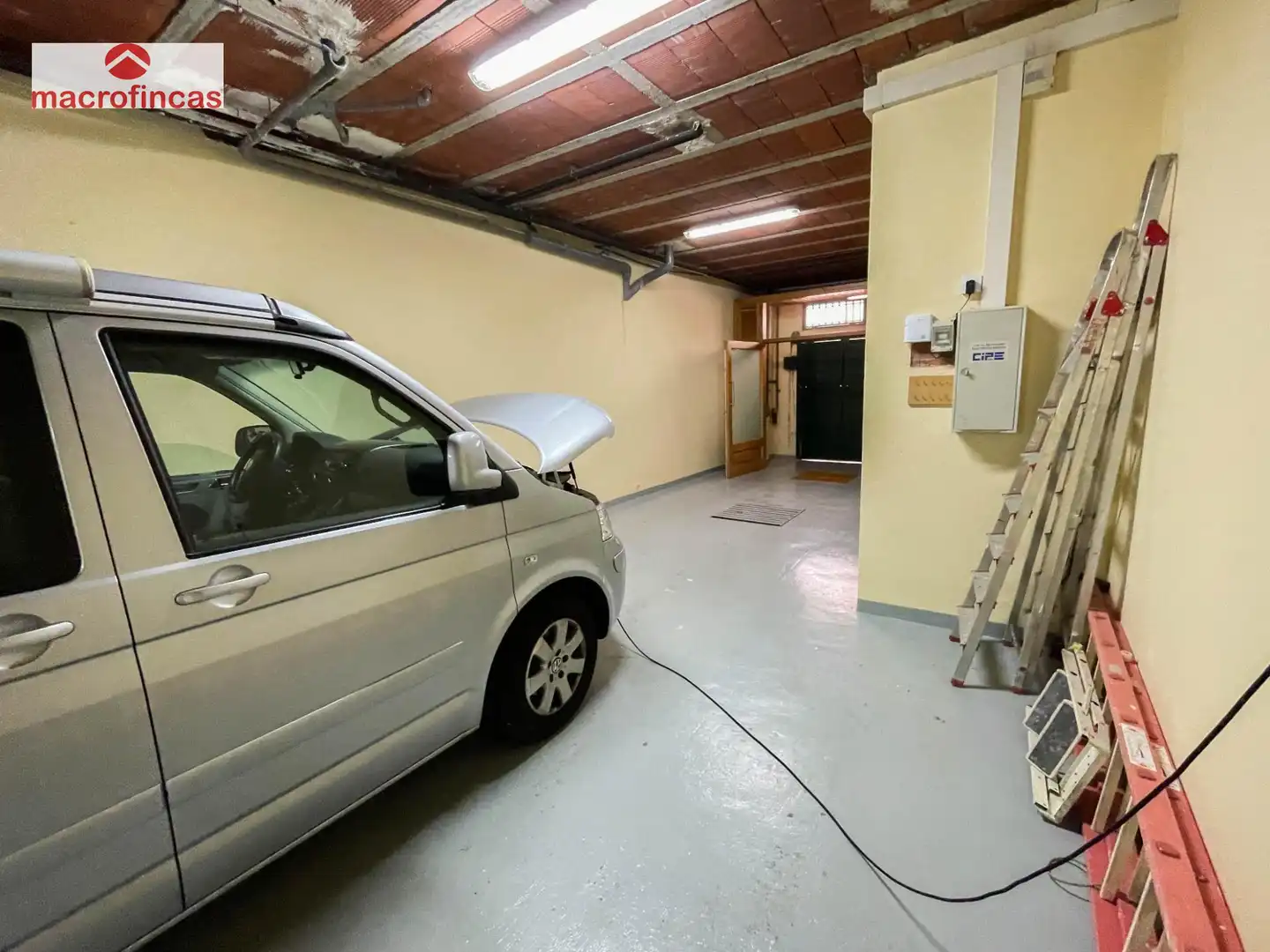 Parking de Casa o chalet en venta en Martorell con Aire acondicionado, Calefacción y Parquet