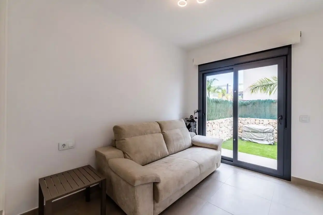 Sala de estar de Casa o chalet en venta en Pilar de la Horadada con Aire acondicionado, Calefacción y Jardín privado