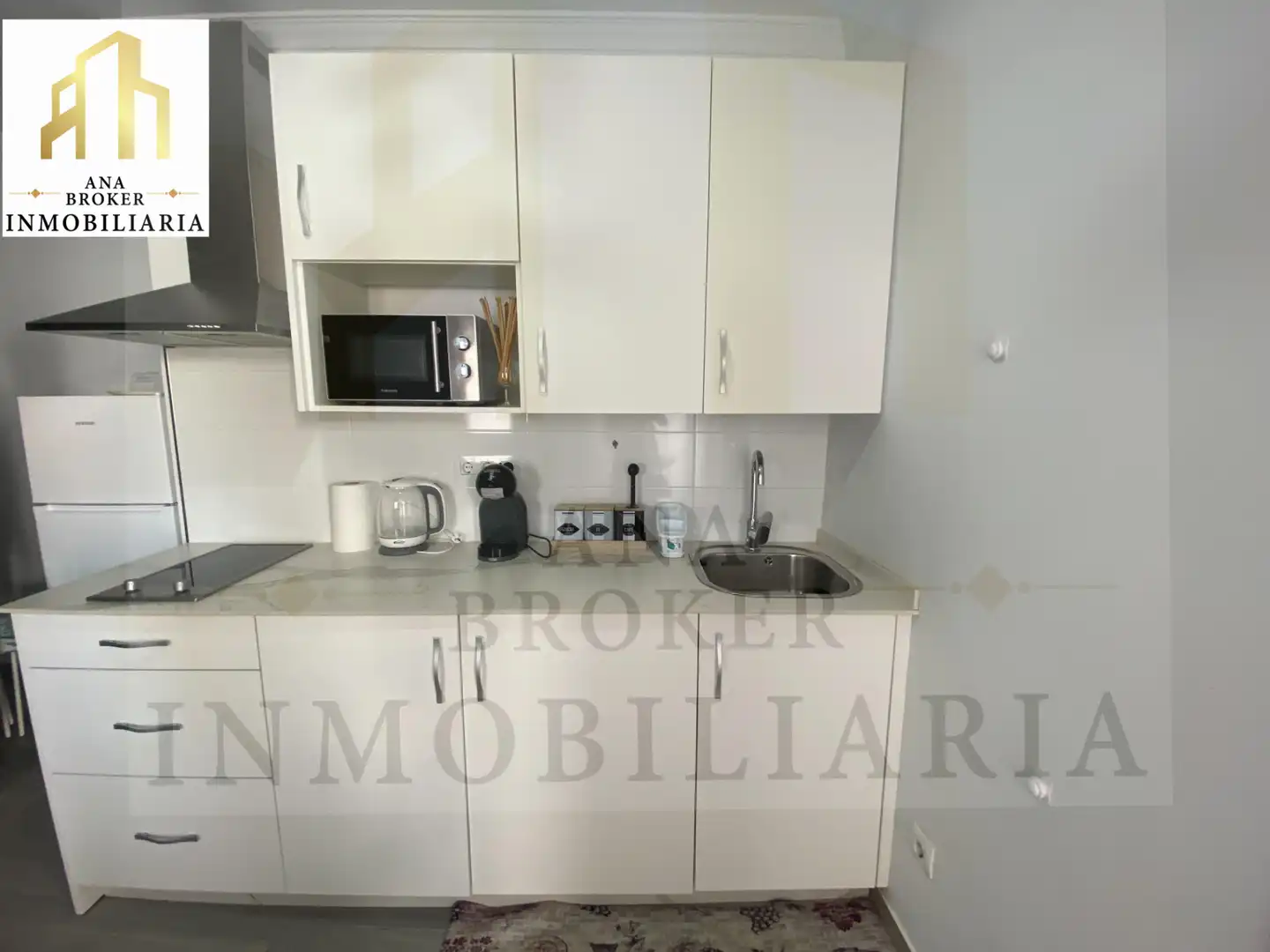 Cuina de Casa o xalet en venda en Ronda amb Aire condicionat, Terrassa i Moblat
