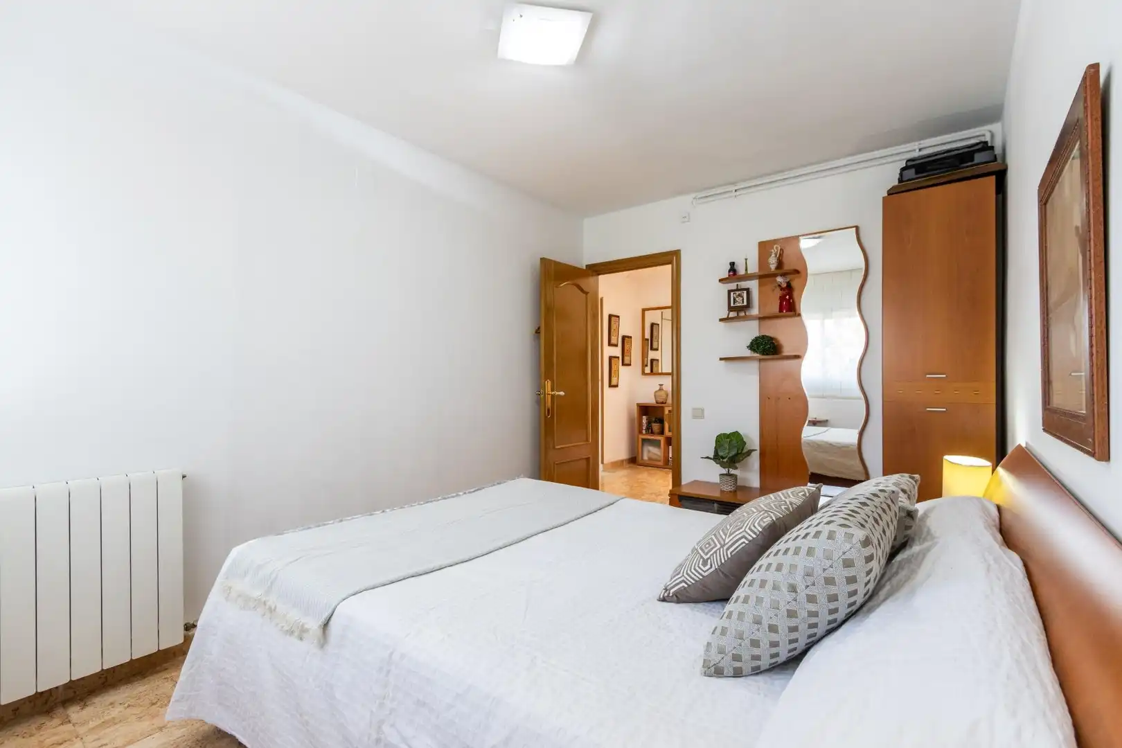Habitación de Casa o chalet en venta en Terrassa con Aire acondicionado, Calefacción y Jardín privado