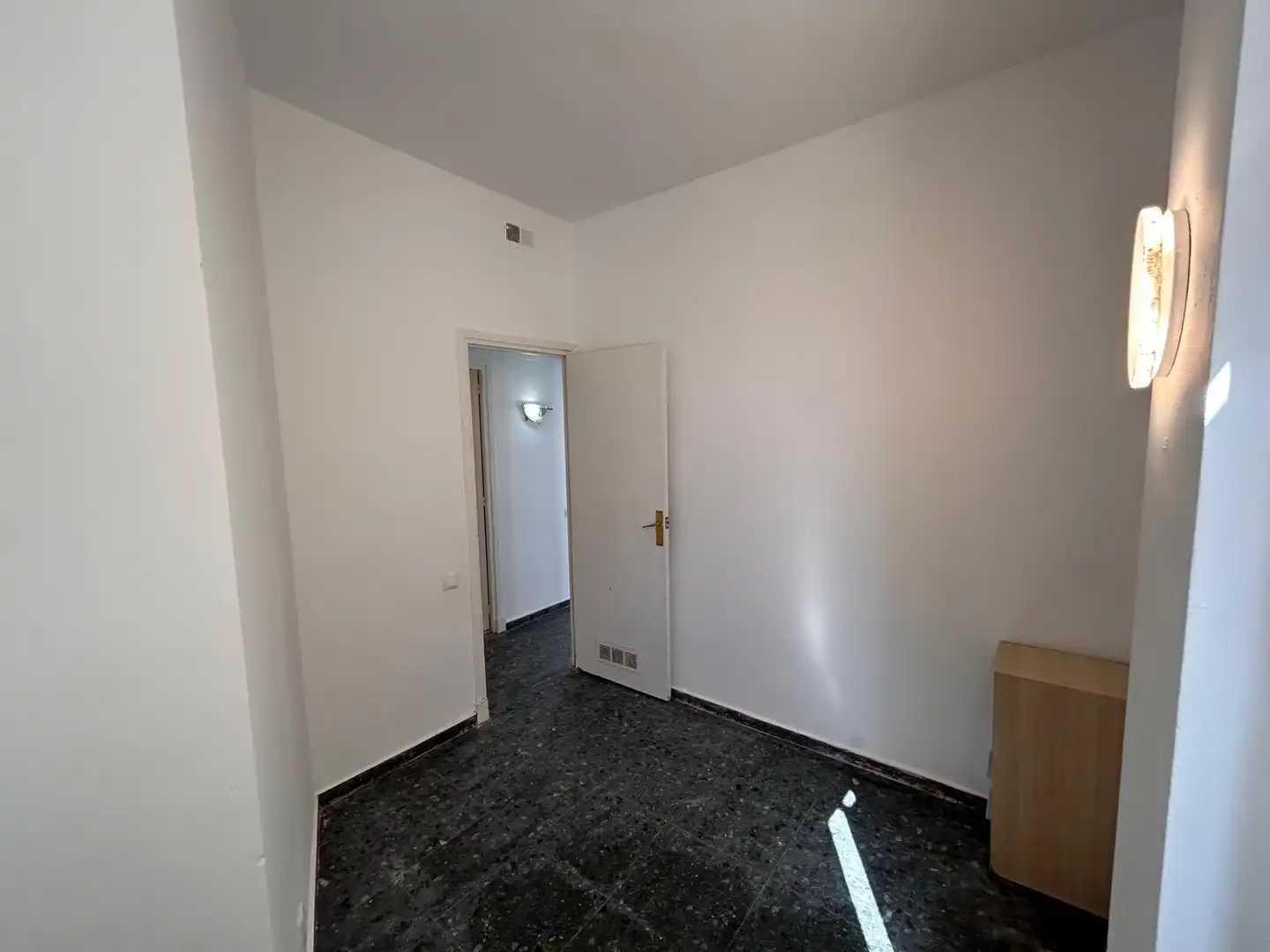 Piso con terraza en alquiler en Carrer del Penedès, imagen 12