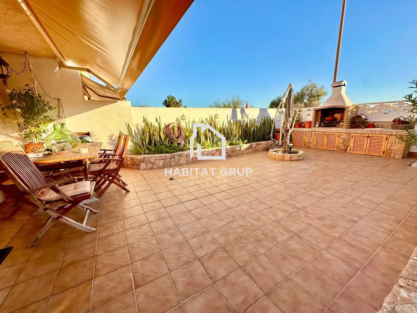 Detached homes for sale in Ses Figueretes - Platja d'en Bossa - Cas Serres