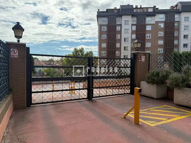 Parking of Garage for sale in Madrid