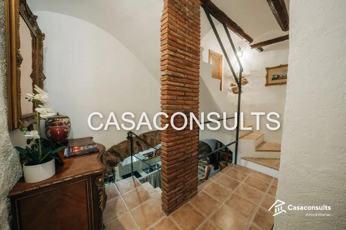 Casa o xalet en venda en Vilafamés amb Calefacció, Terrassa i Moblat