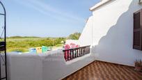 Vista exterior de Apartament en venda en Alaior amb Aire condicionat i Jardí privat