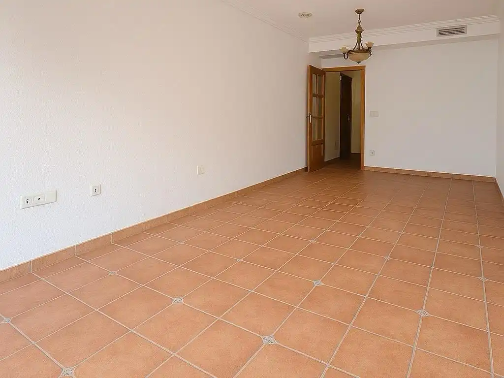 Maisonette zum Verkauf in Torrevieja mit Klimaanlage, Heizung und Terrasse